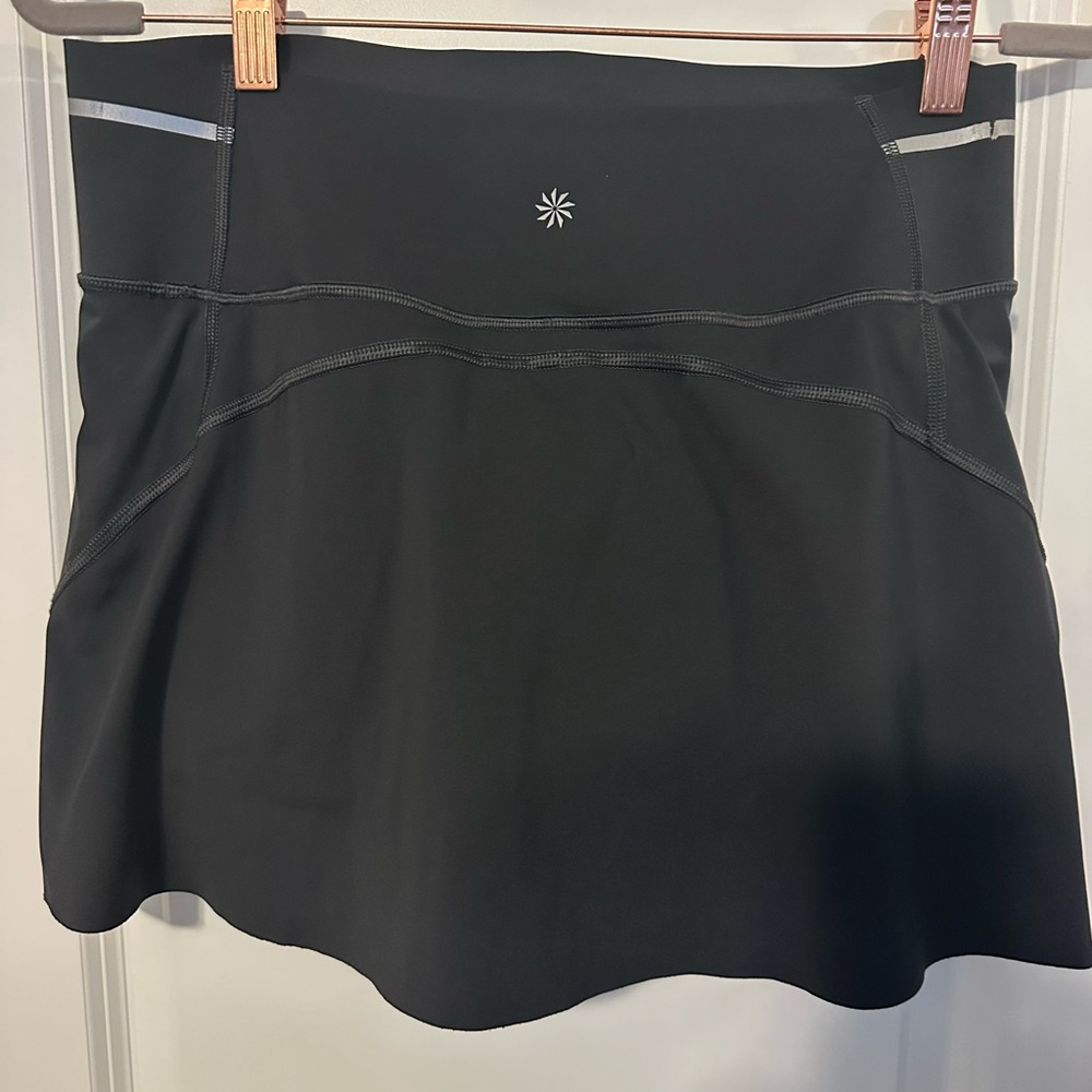 Athleta Black Athletic Skort with Silver Waistband Detail - Picture 2 of 7